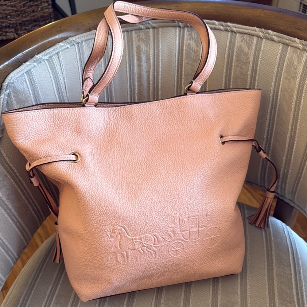 Elegant Coach Pink Tote Bag